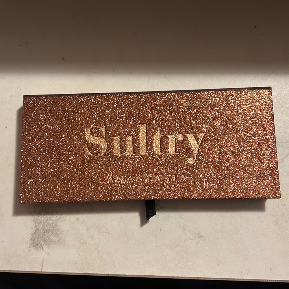 Anastasia Beverly Hills Sultry Palette